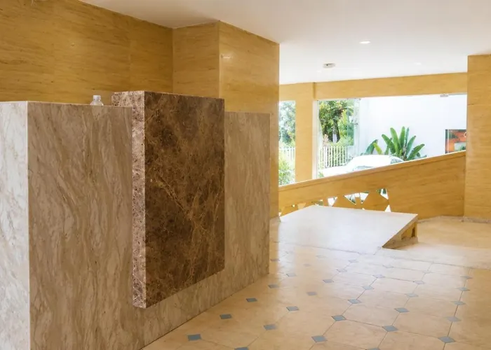 Hotel Coco Beach By Croma